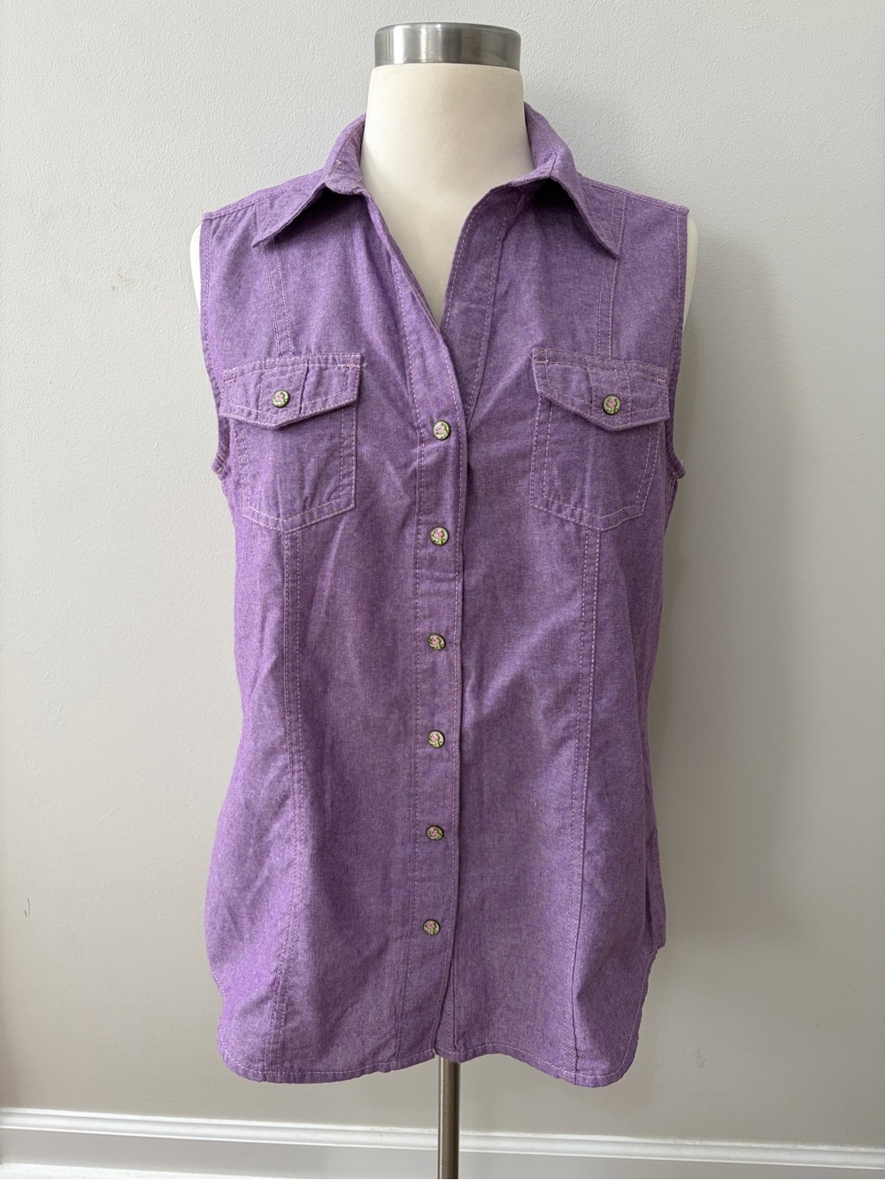 Bit & Bridle Sleeveless Button-Front Shirt in Heather Purple Sz S Equestrian